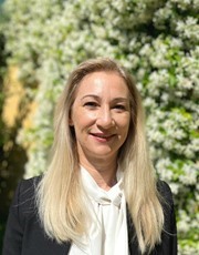 Özlem Akman